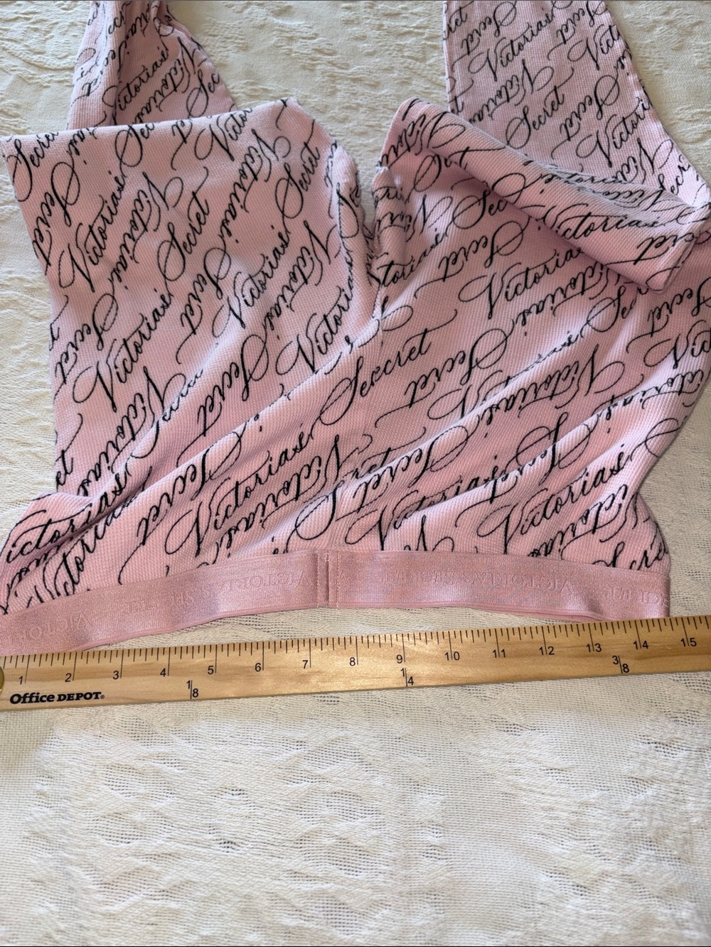 Victoria's Secret Women’s Pink Script Long Sleeve Pajama Set EUC L - Picture 9 of 11